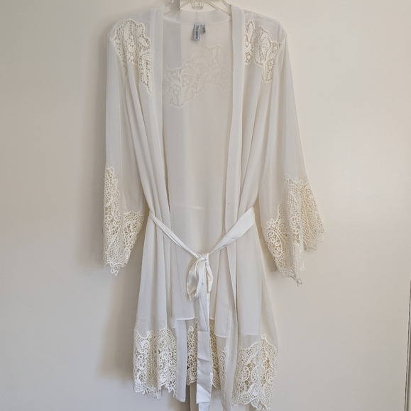 Yoana Baraschi Bhldn Bridal Robe Anthropologie - Picture 2 of 5